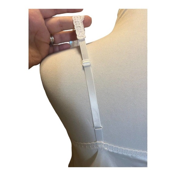 Vanity Fair Vintage White Lace Slip Dress Small 36 - Picture 5 of 6